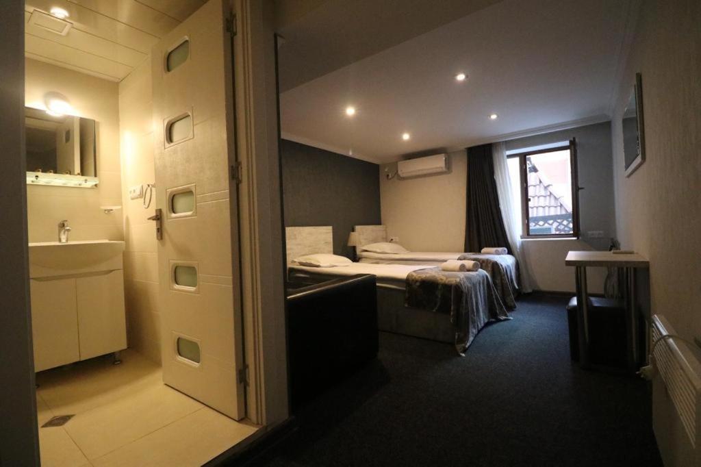 Elno Hotel 第比利斯 外观 照片