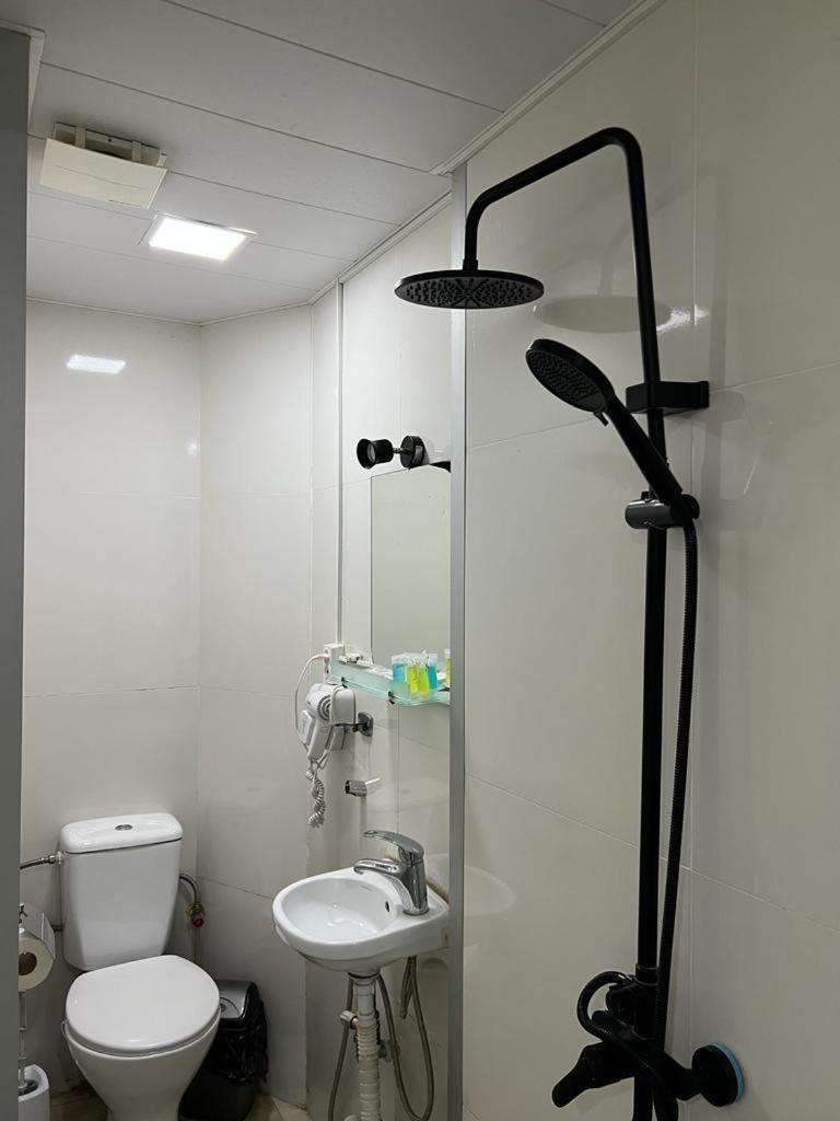 Elno Hotel 第比利斯 外观 照片