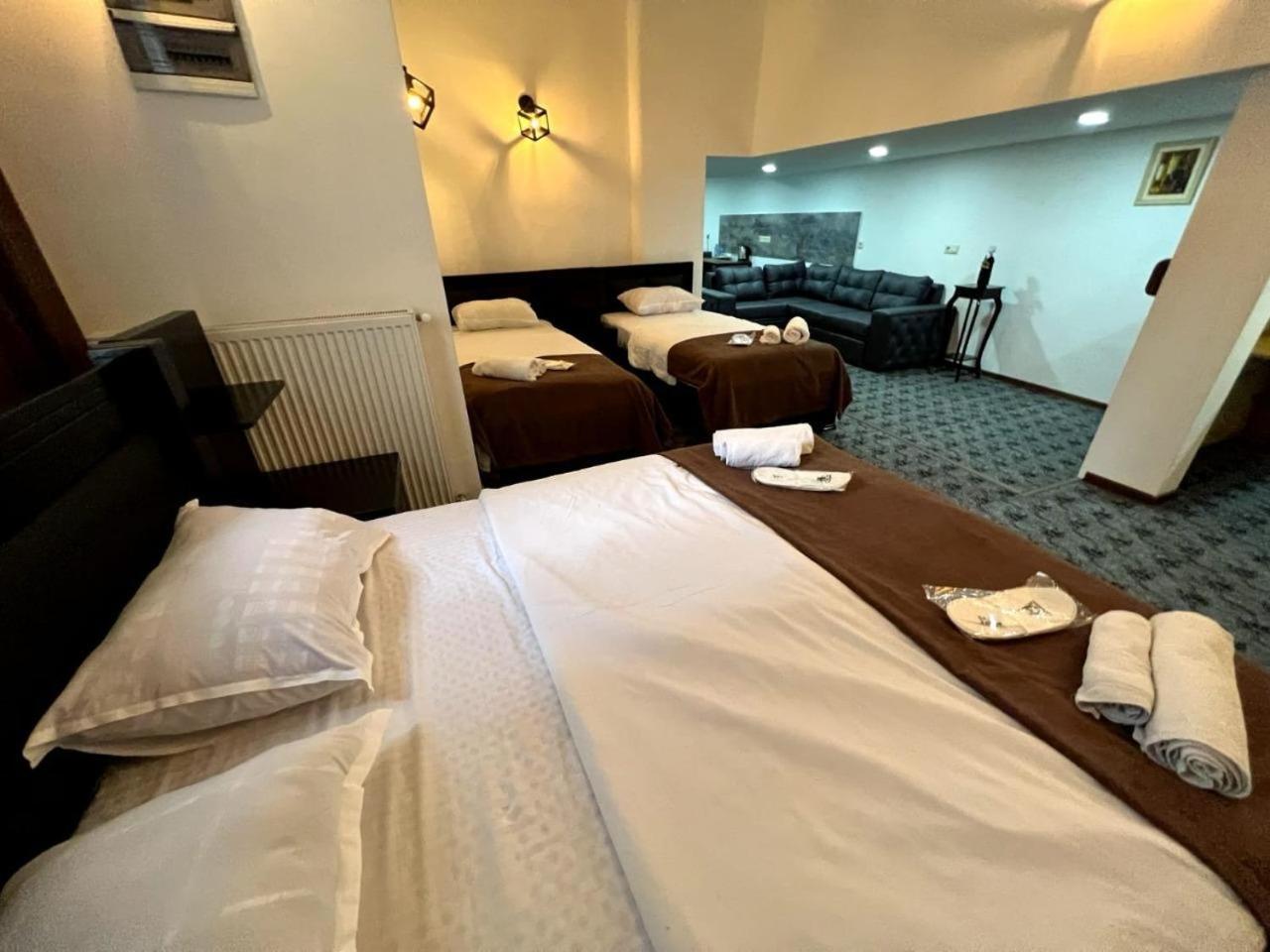 Elno Hotel 第比利斯 外观 照片